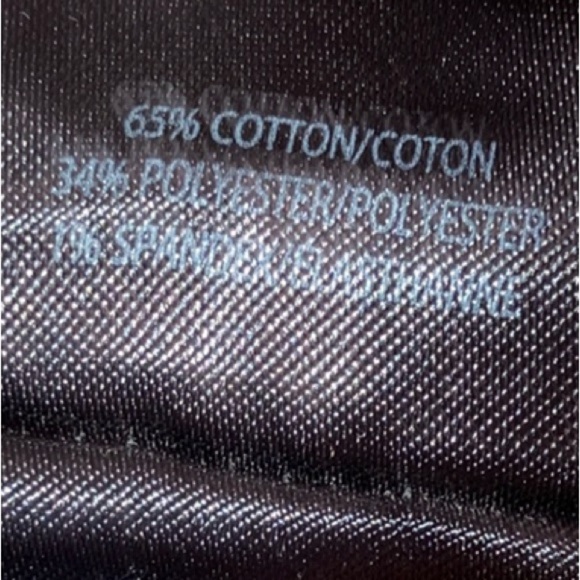 Kenneth Cole Reaction men’s w38L29
Black Relaxed Fit Jeans - Picture 5 of 16